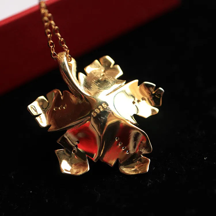 Maple Leaf Ball Red Agate Wholesale Unique Gold Plated Necklace Jewelry